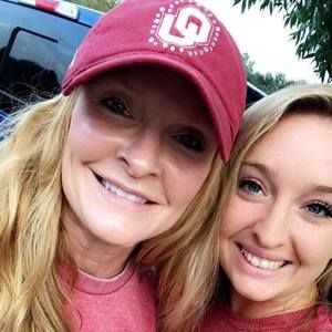 Meet your Posher, Kara